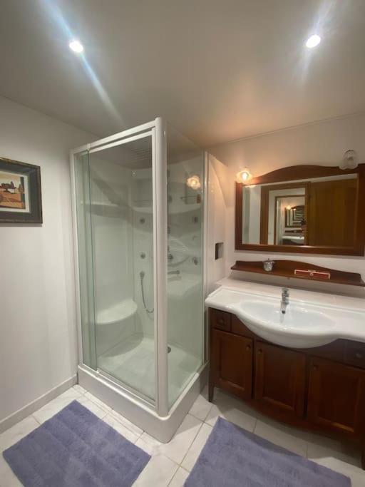 T2 Avec Jardin Et Piscine Privee Apartment Velaux ภายนอก รูปภาพ
